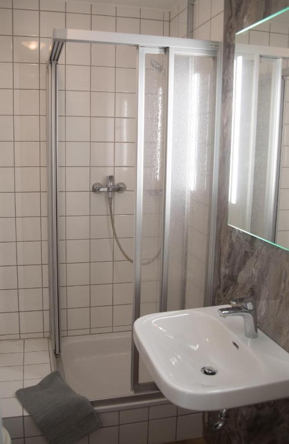 Landgasthof-Hotel Zur Linde Großenlüder Dış mekan fotoğraf